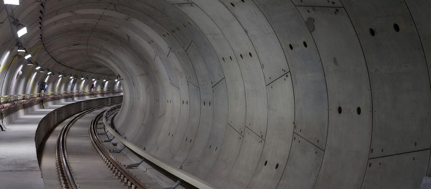 M4. La porta d'Europa